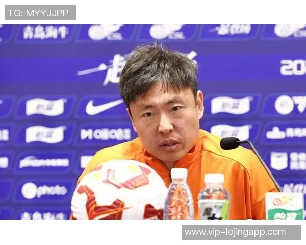 郑龙成功转型成为青岛海牛助理教练开启新篇章